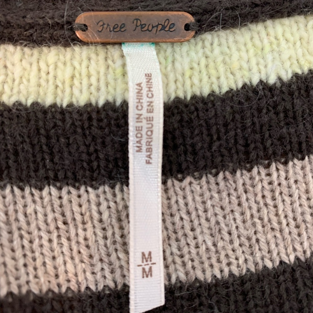 Free People Long Duster Open Cardigan Size Medium Wool Mohair Blend Aztec Boho - Picture 10 of 12